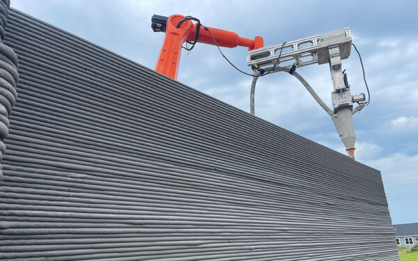 Giant Construction 3D Printer Can Build 3-Story Structures