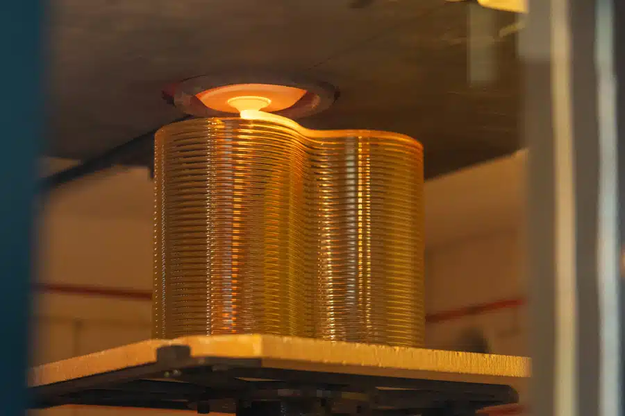 Engineers Create Strong Multilayered 3D Printed Glass Bricks for Sustainable Construction